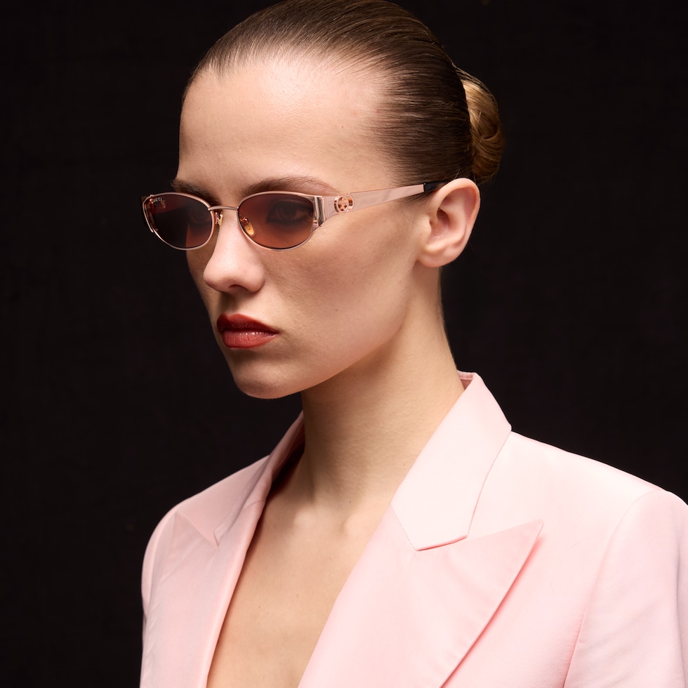 Oval-frame sunglasses