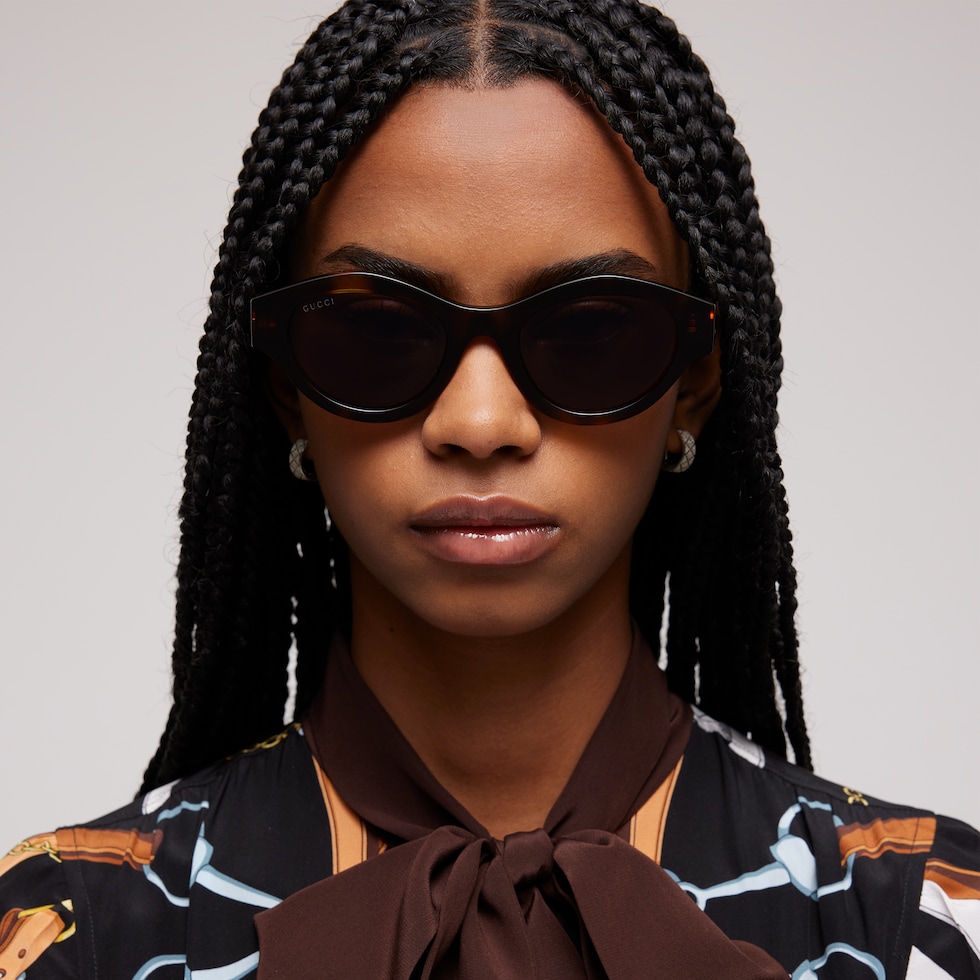 Cat-eye frame sunglasses