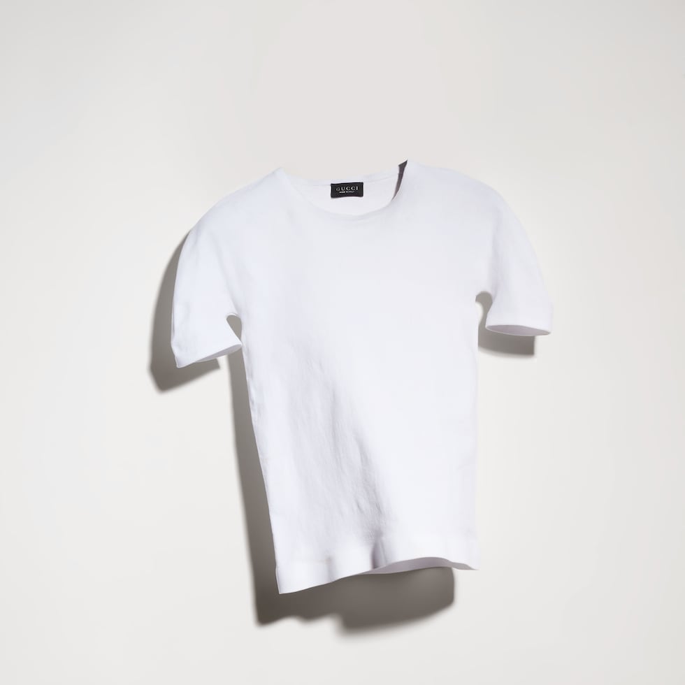 Seamless stretch nylon jersey T-shirt
