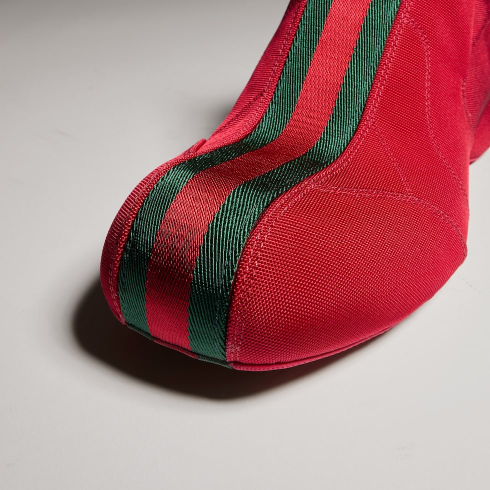 Men's high-top sneaker with Web