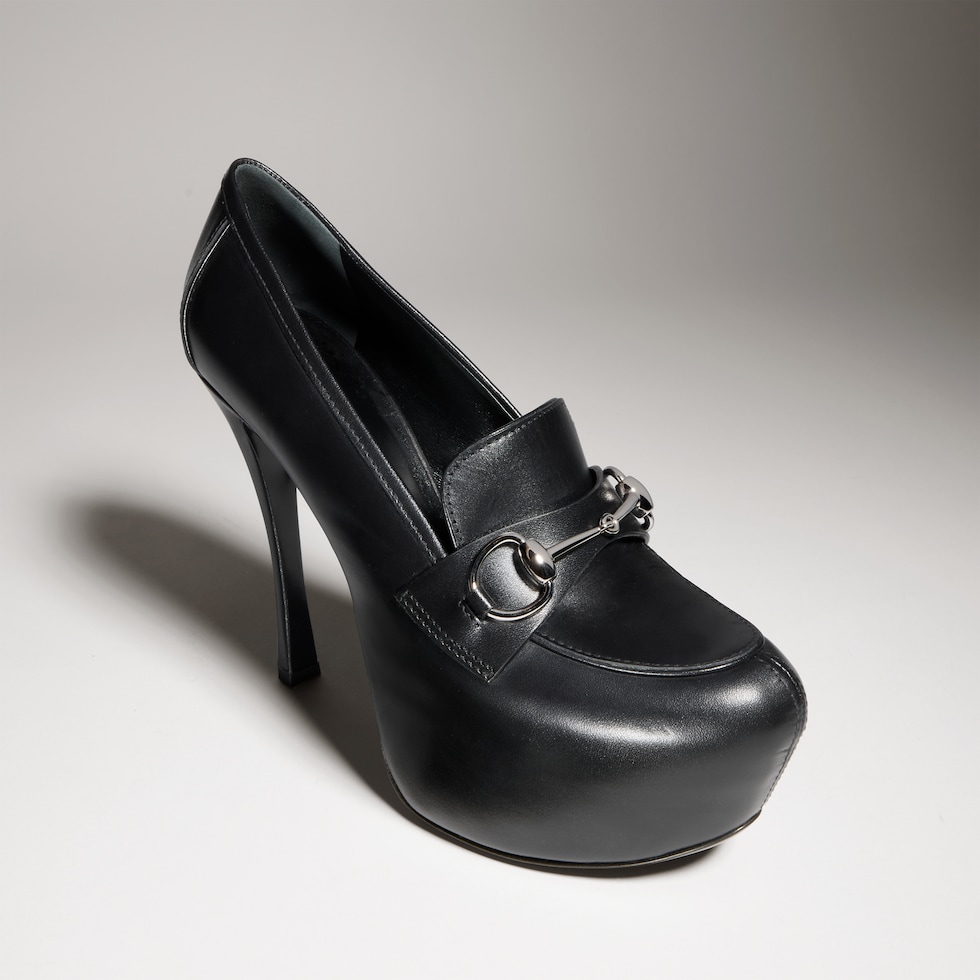 Women's platform pump with Horsebit