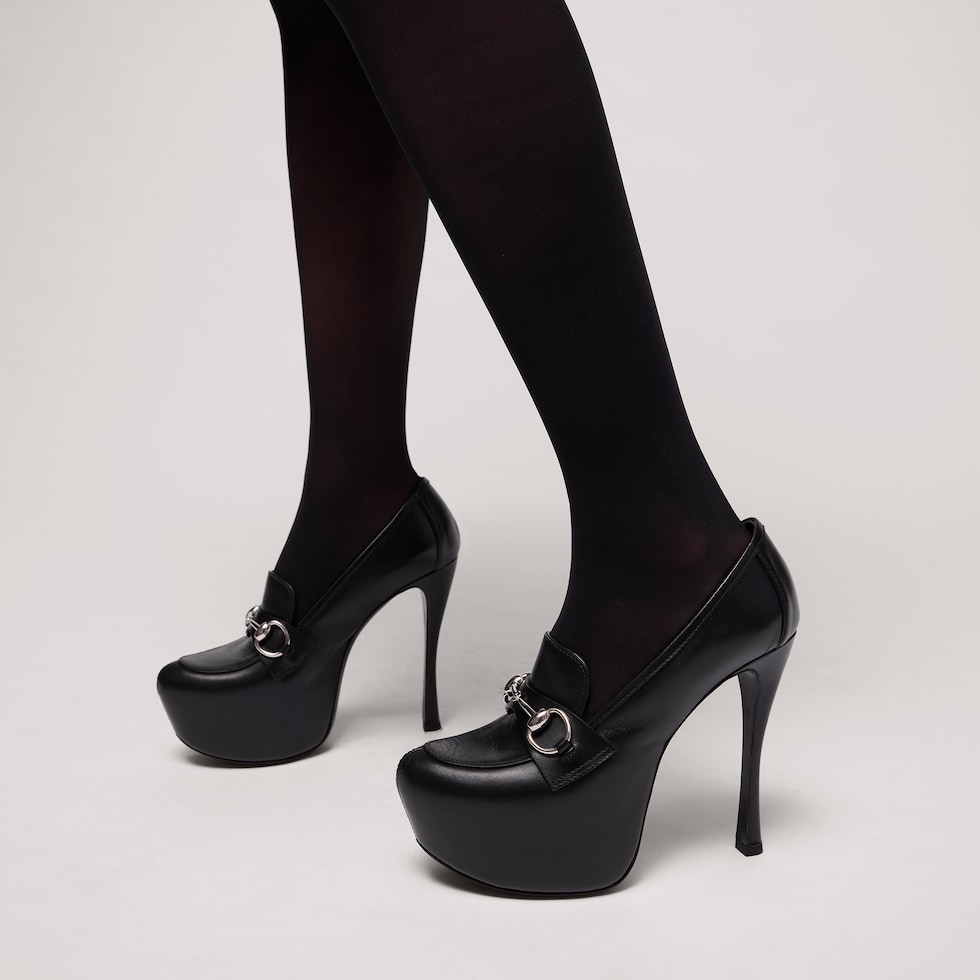 Women's platform pump with Horsebit
