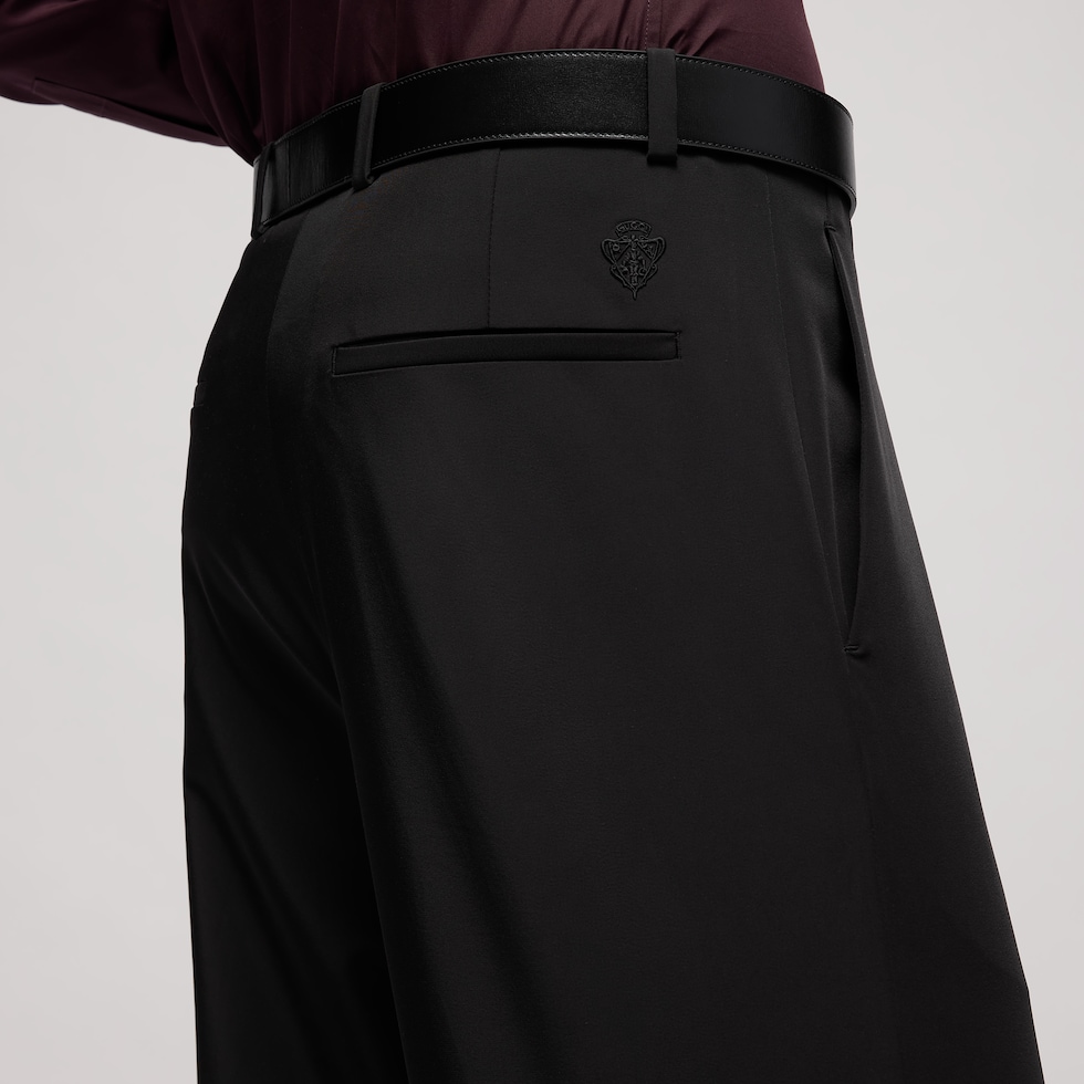 Stretch technical polyester pants