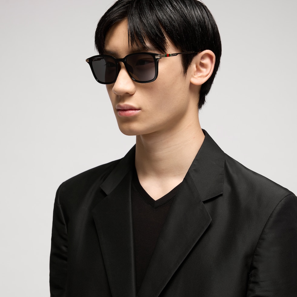 Low nose bridge fit square sunglasses