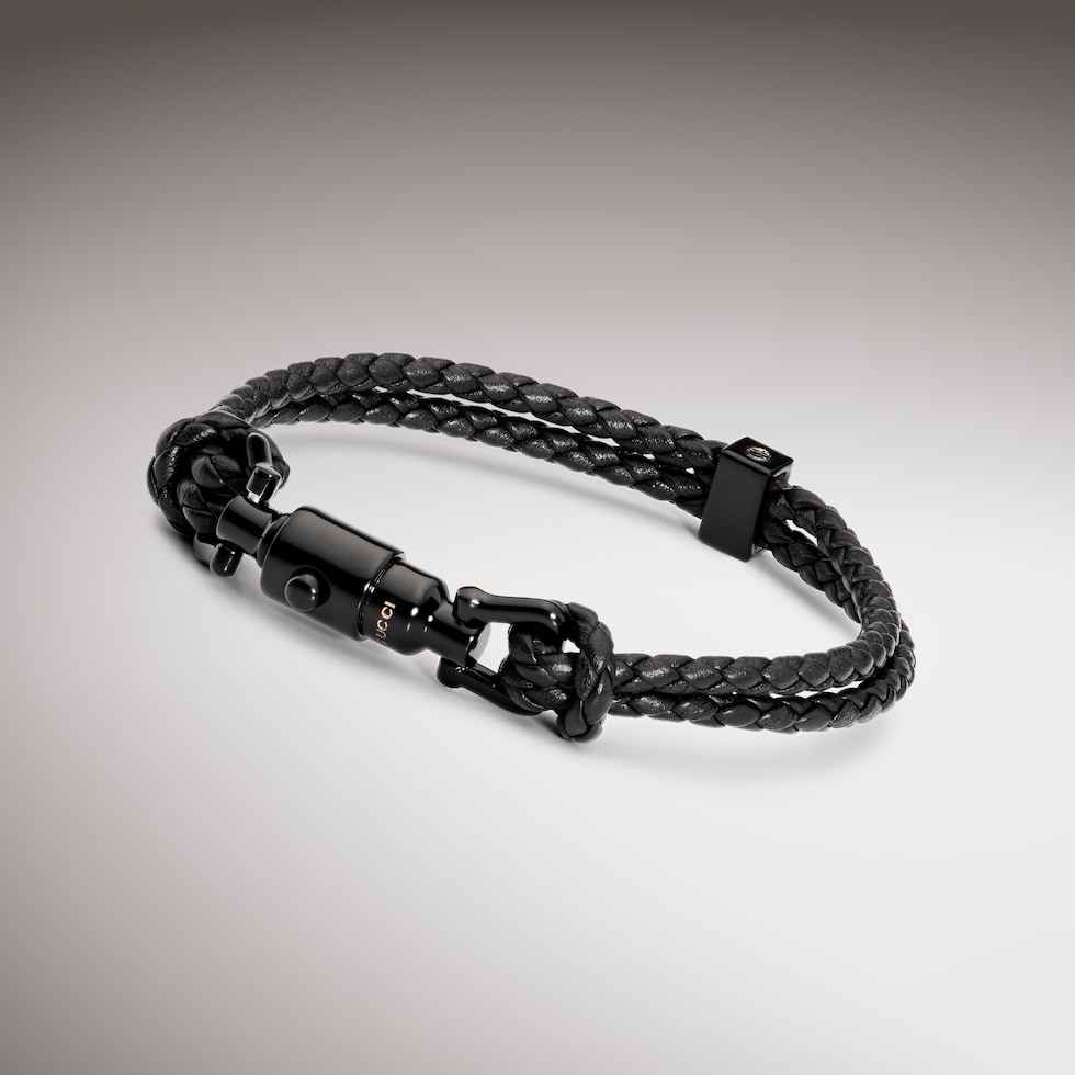 Bracelet tressé avec détail piston