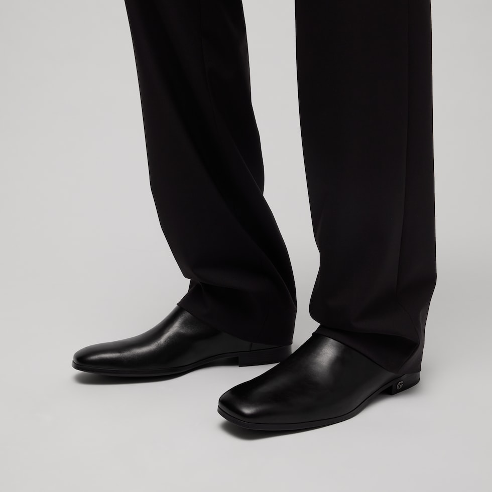 Men's ankle boot with elastic insert