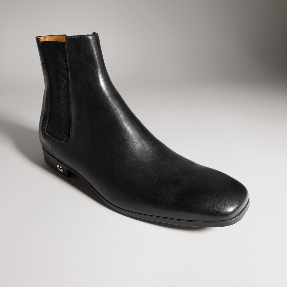 Men's ankle boot with elastic insert