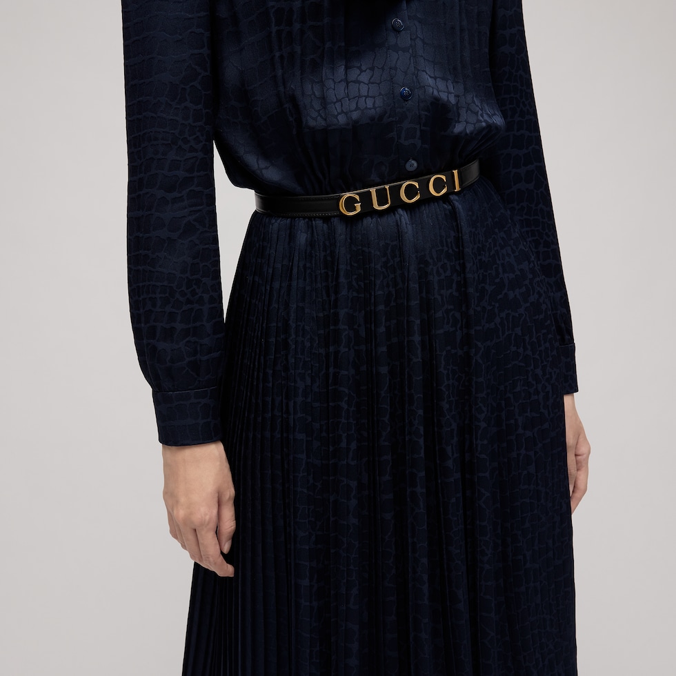 Thin belt with Gucci logo buckle