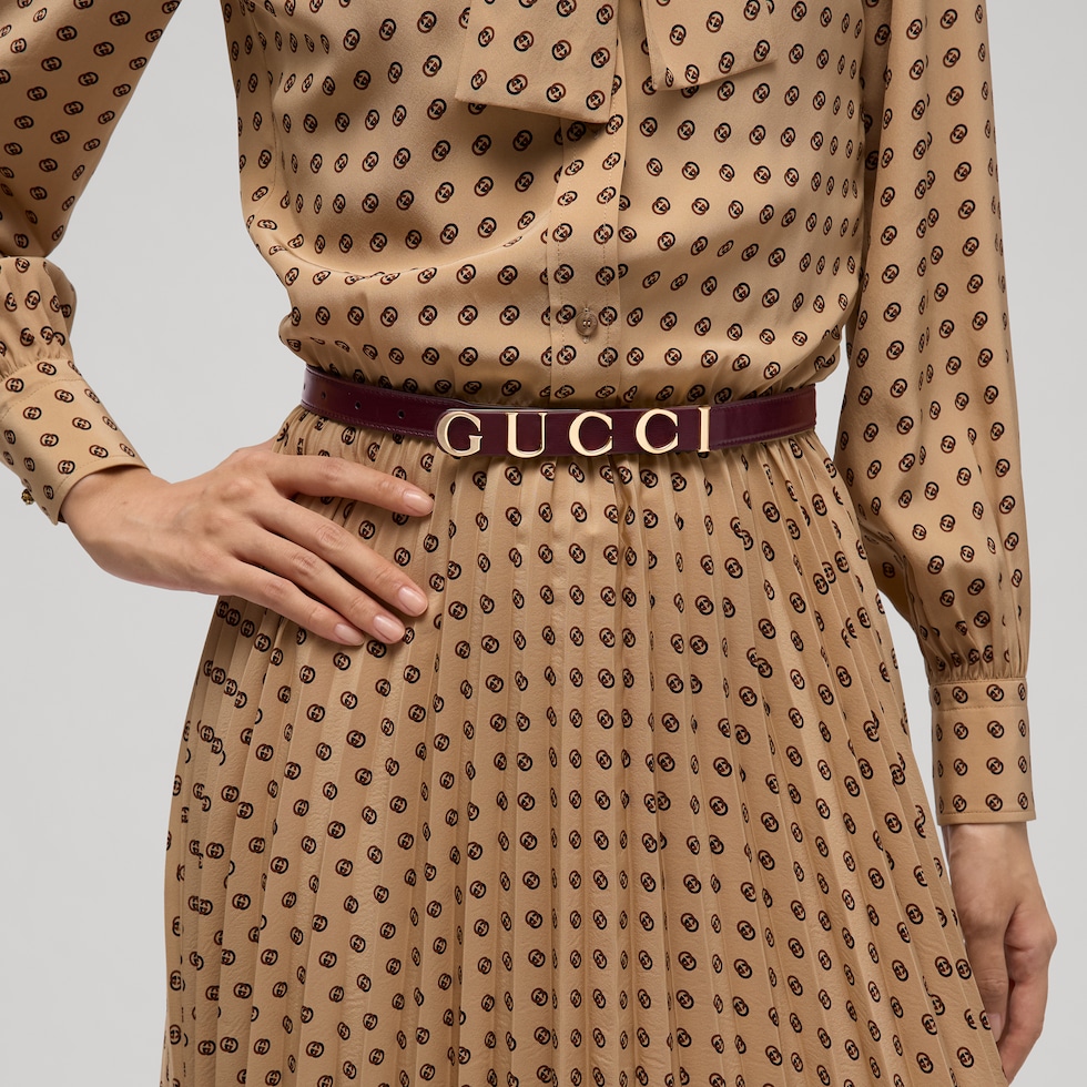 Thin belt with Gucci logo buckle