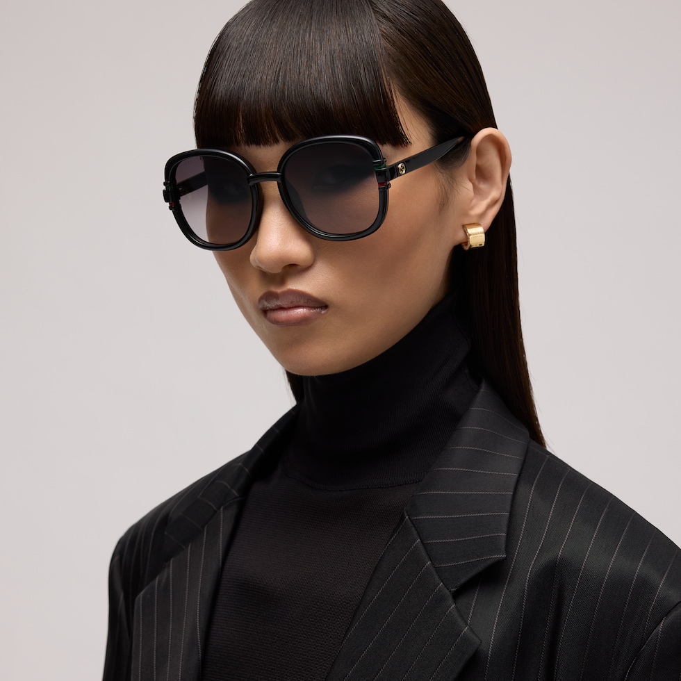 Low nose bridge fit sunglasses