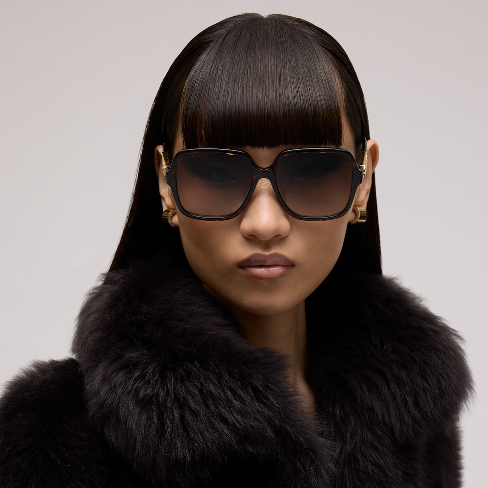 Low nose bridge fit rectangular sunglasses
