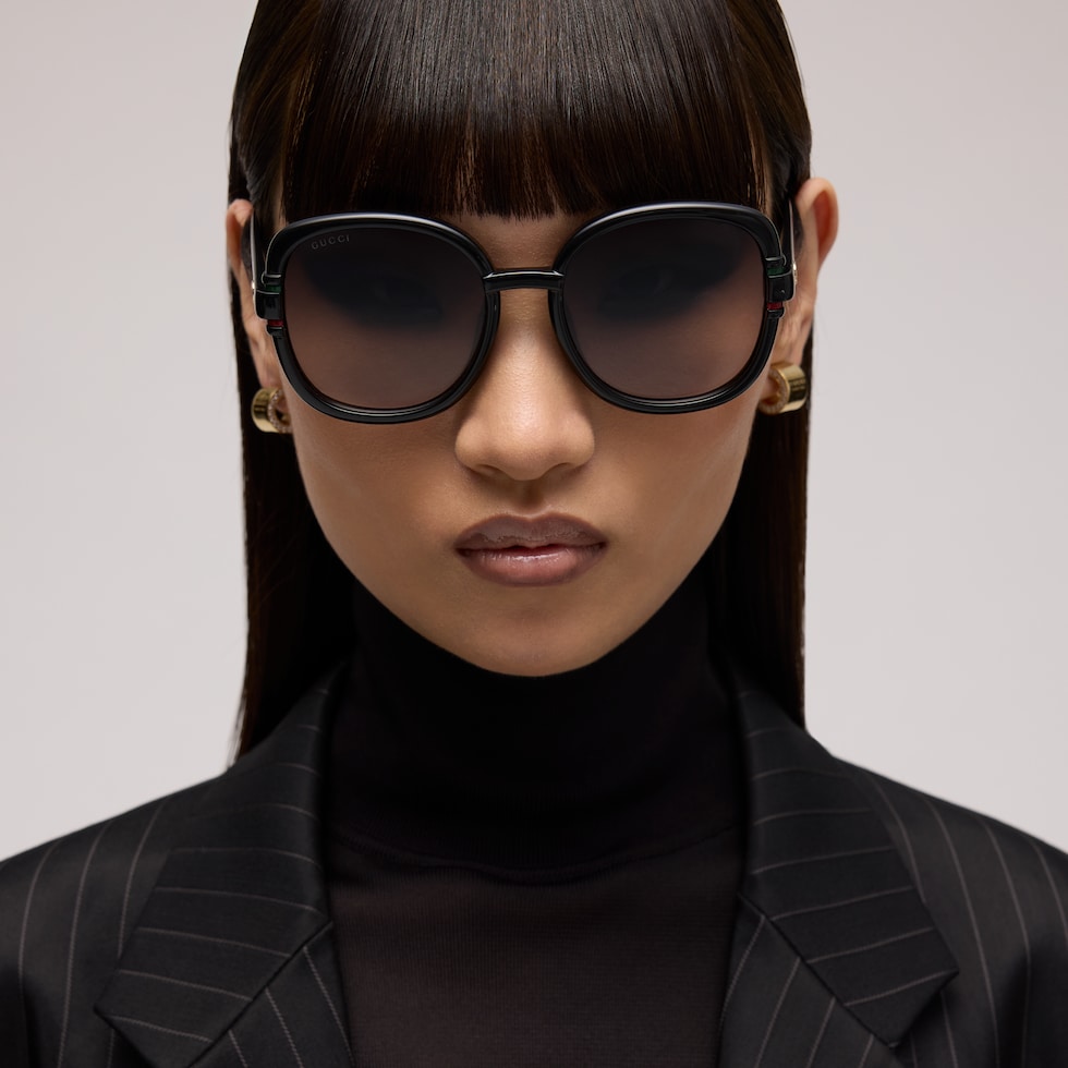Low nose bridge fit sunglasses