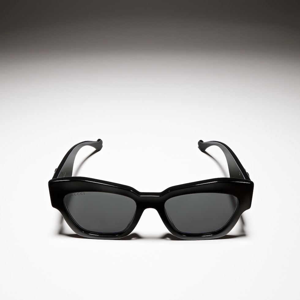 Cat-eye frame sunglasses