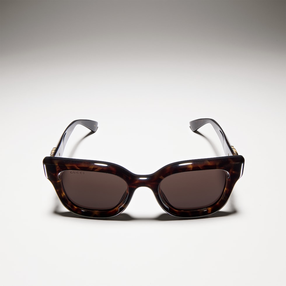 Gafas de sol con montura redonda