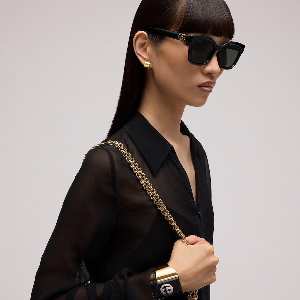 Low nose bridge fit square sunglasses