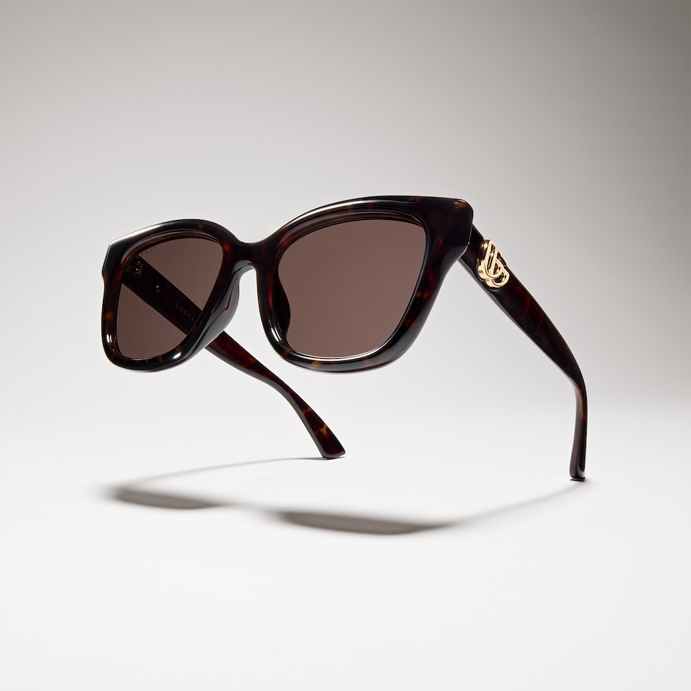 Low nose bridge fit square sunglasses