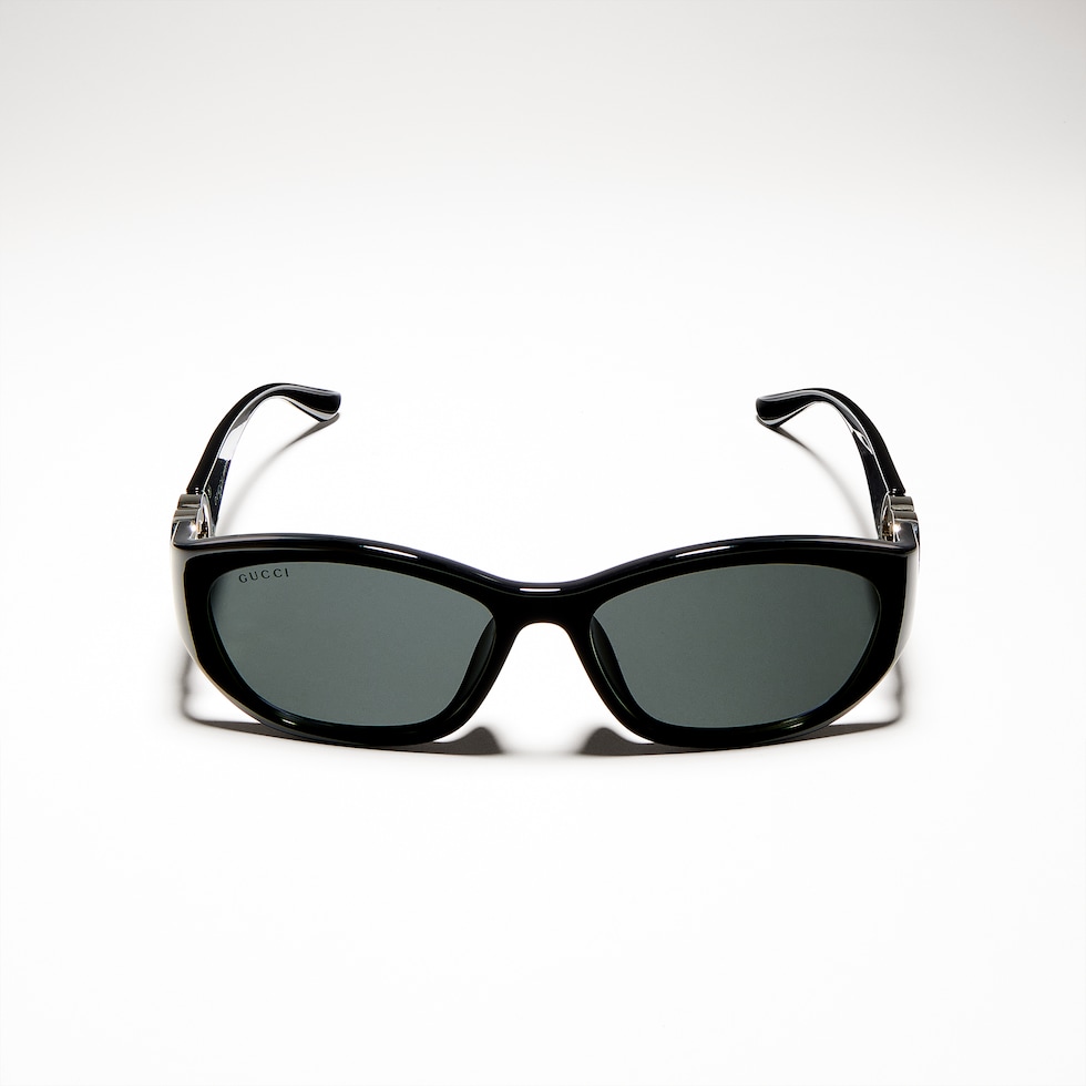 Low nose bridge fit rectangular sunglasses