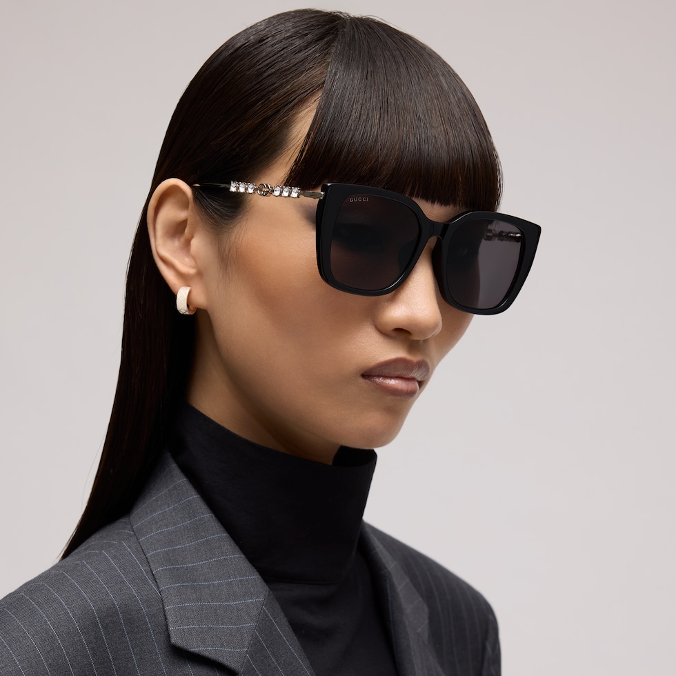 Low nose bridge fit sunglasses