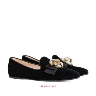 Velvet ballet flat with bee