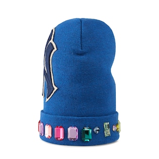 Wool hat with NY Yankees™ patch