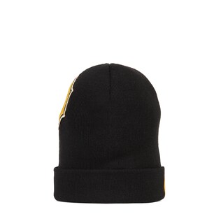 Wool hat with Pittsburgh Pirates™ patch