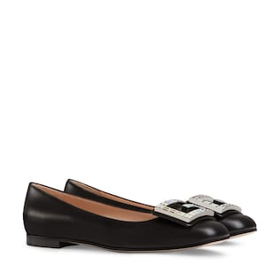 Leather ballet flat with crystal G
