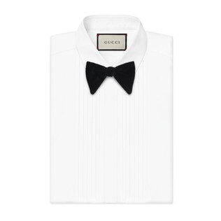 Velvet bow tie