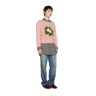 Mohair crop sweater with cauliflower