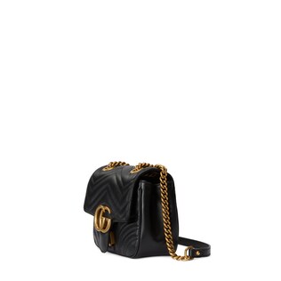 GUCCI-グッチ公式オンラインショップ〔GGマーモント〕のバッグをご紹介。