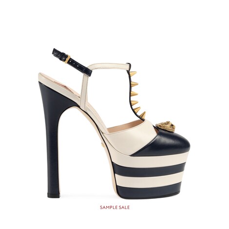 chaussures a clous femme