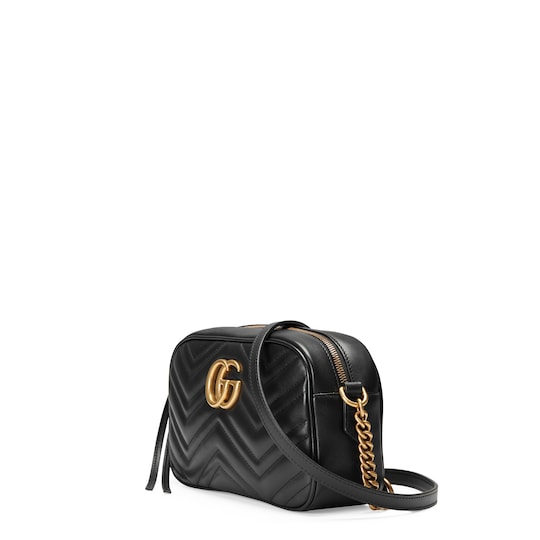 GUCCI-グッチ公式オンラインショップ〔GGマーモント〕のバッグをご紹介。