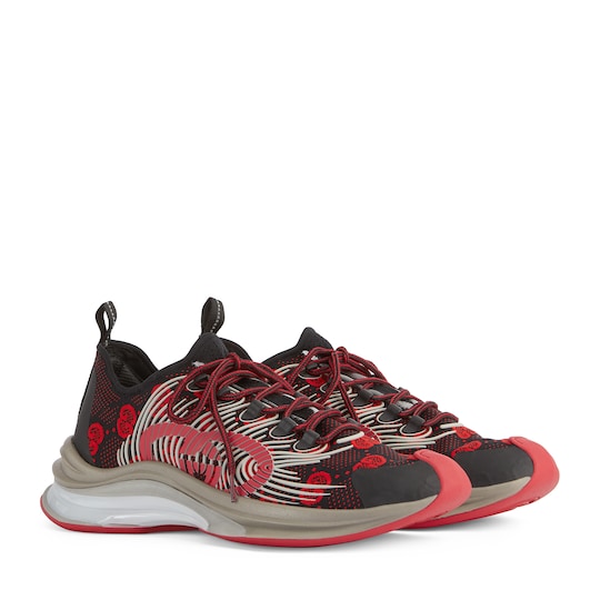gucci running shoe