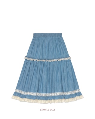 Denim skirt with lace detail