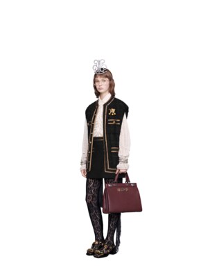 Gucci Zumi grainy leather medium top handle bag