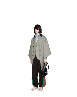 Loose waterproof nylon jogging pant
